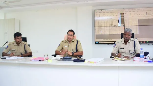 పెండింగ్‌ కేసుల సత్వర పరిష్కారానికి కృషి