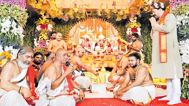 కమనీయం.. రమణీయం..  లక్ష్మీనరసింహుడి కల్యాణం