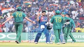 టోర్నీకే కిక్‌.. వీళ్ల ఫైట్‌!