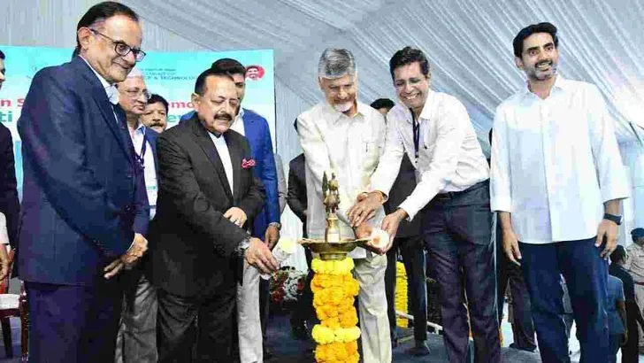 అమరావతిలో క్వాంటమ్‌ వ్యాలీకి శంకుస్థాపన