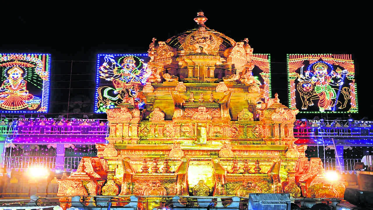 దుర్గగుడి సెక్యూరిటీ టెండర్‌పై ప్రభుత్వం ఆరా