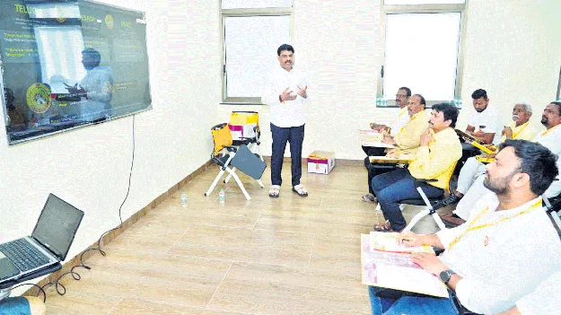 ఎన్టీఆర్‌ ఆశయాలే టీడీపీకి దిక్సూచి