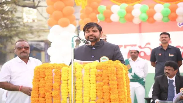 భారత రాజ్యాంగం ప్రపంచానికే స్ఫూర్తి