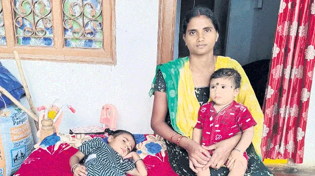 ఆ పసిమొగ్గలు విధి వంచితులు