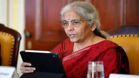 బడ్జెట్ ప్రసంగం.. 75 ఏళ్ల సాంప్రదాయానికి చెక్ పెట్టనున్న నిర్మలా సీతారామన్.. 