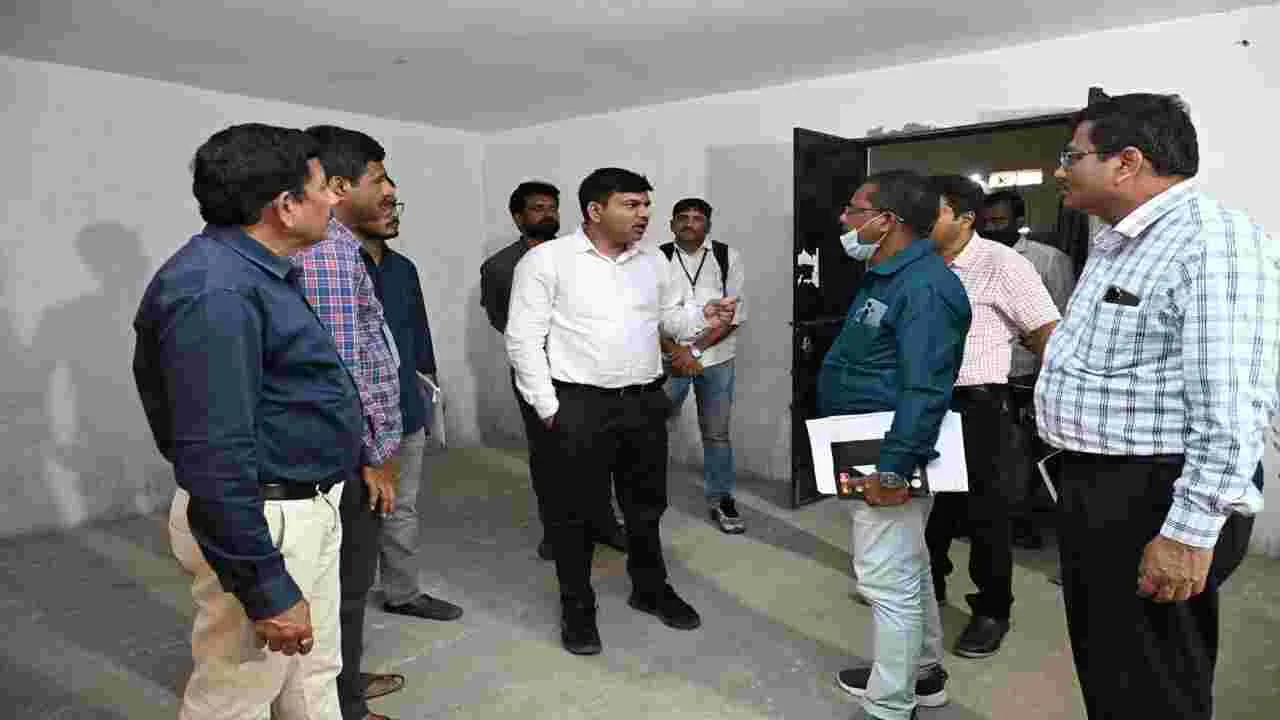 బాధ్యతాయుతంగా ఎన్నికల విధులు నిర్వహించాలి