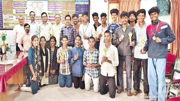 రాష్ట్రస్థాయి అంతర్‌ పాలిటెక్నిక్‌ క్రీడల్లో ప్రతిభ 