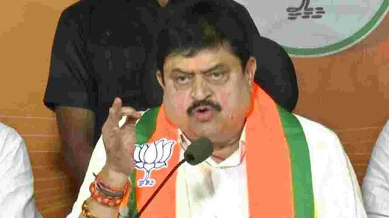 నైని బ్లాక్ వివాదంపై సీబీఐతో దర్యాప్తు జరిపించాలి: టీ బీజేపీ చీఫ్