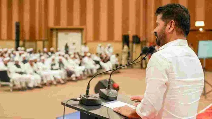 శంషాబాద్‌లో జమీయత్ ఉలమాయే హింద్‌ కార్యక్రమం.. హాజరైన సీఎం రేవంత్‌రెడ్డి