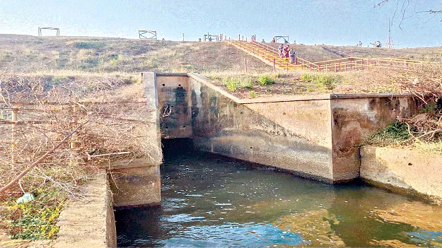   Public Contributions! చందాలతో బాగు చేసుకుని..!