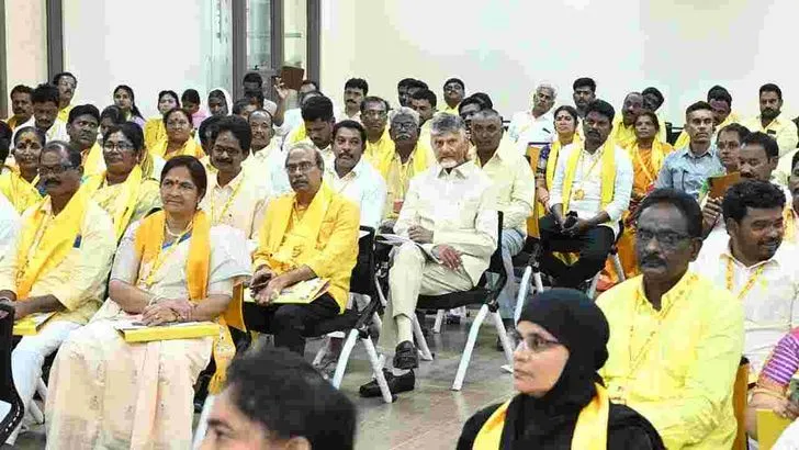 తెలుగుదేశం పార్లమెంట్ కమిటీ వర్క్ షాప్‌లో పాల్గొన్న చంద్రబాబు నాయుడు