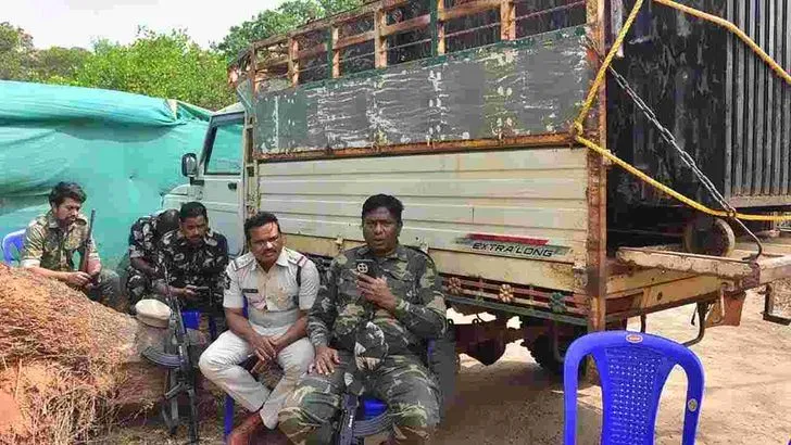  రాజానగరం మండలం పుణ్యక్షేత్రంలో పులి సంచారం