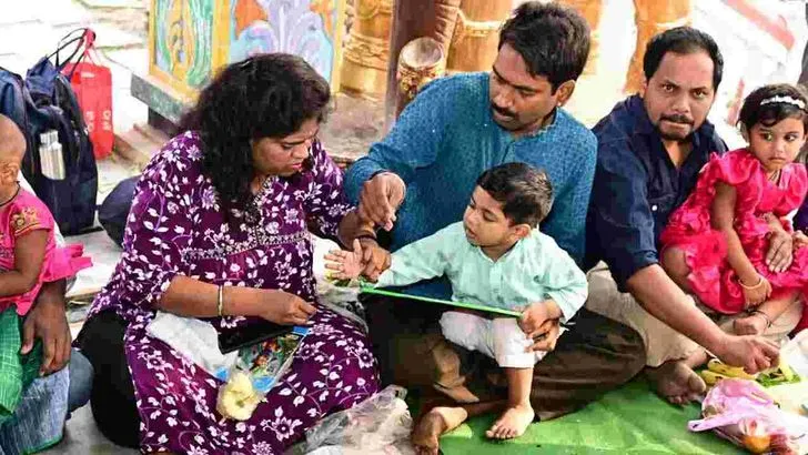 ఘనంగా వసంత పంచమి వేడుకలు.. అమ్మవారి ఆలయాల్లో అక్షరాభ్యాసాలు