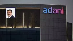 డేటా సెంటర్లపై అదానీ గ్రూప్‌ 9 లక్షల కోట్ల పెట్టుబడి