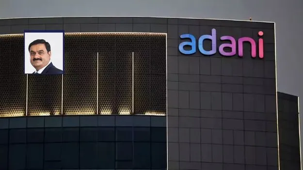 డేటా సెంటర్లపై అదానీ గ్రూప్‌ 9 లక్షల కోట్ల పెట్టుబడి