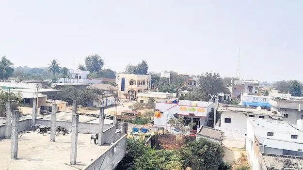 ఆన్‌లైన్‌ సేవలేవీ?