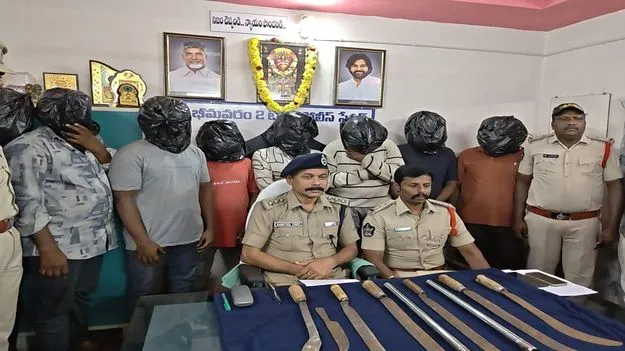 ఆధిపత్య పోరే హత్యాయత్నానికి కారణం