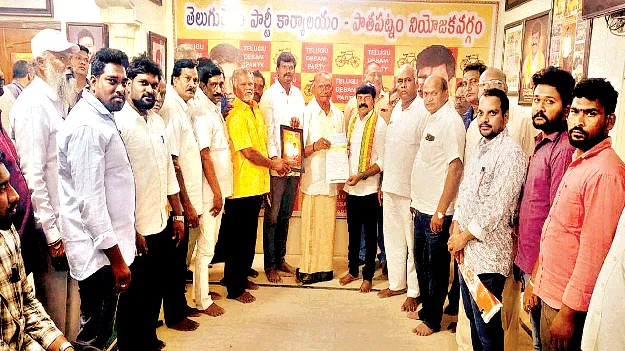   నిరు పేదలకు సీఎం భరోసా