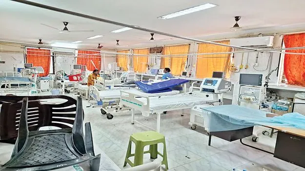 మూతపడిన ట్రామాకేర్‌