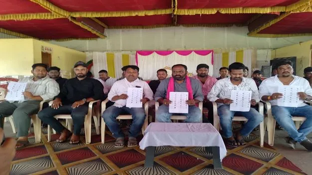 ఒకే ఇంట్లో 22 ఓట్లు