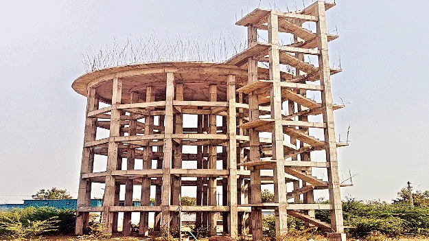 అభివృద్ధికి దూరంగా..