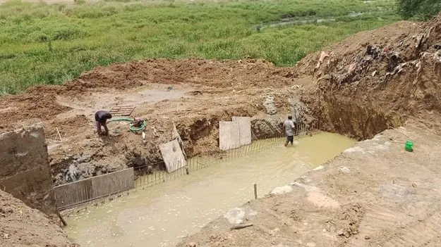 ఎర్ర కాలువ వరదకు చెక్‌