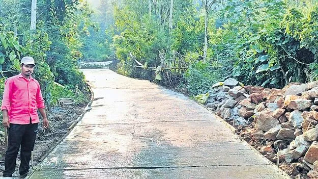 పల్లె పండగ.. అభివృద్ధి మెండుగ..