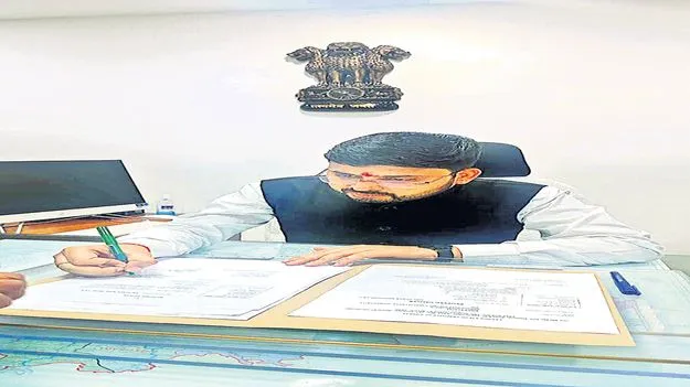 జేసీగా శౌర్యమాన్‌ పటేల్‌ బాధ్యతల స్వీకరణ