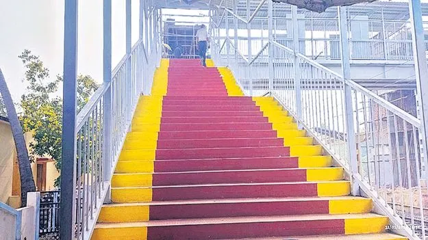 ఎలమంచిలి స్టేషన్‌కు సొబగులు