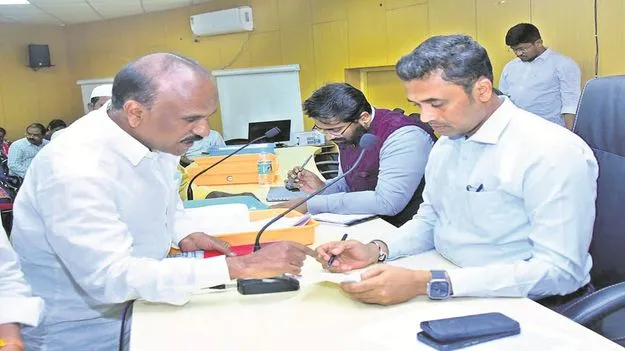 Take action  నిప్పు పెట్టేవారిపై చర్యలు తీసుకోండి