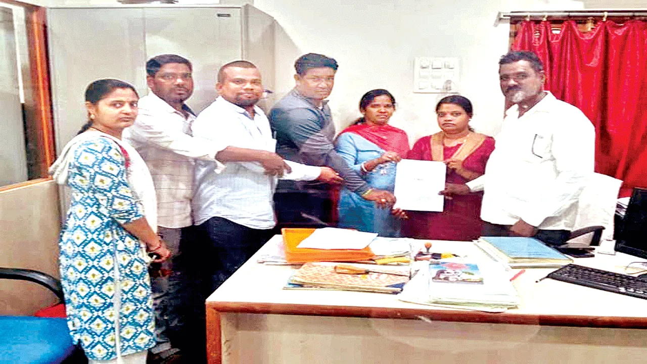 జీవో-36 అమలు చేయాలిz