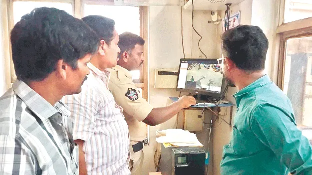 If you borrow to repay the debt.. అప్పు తీర్చేందుకు అప్పు చేస్తే..