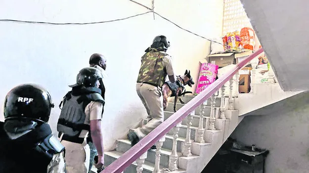 BOMB: కోర్టులలో బాంబు బూచి