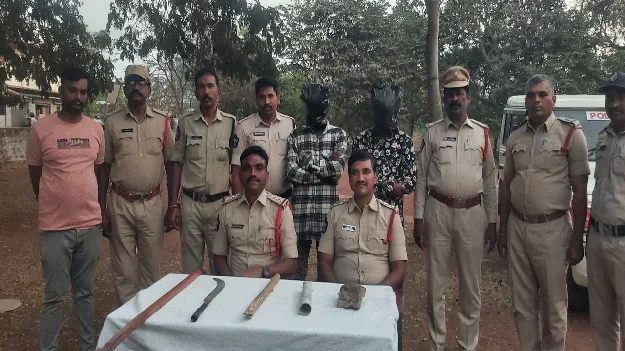 ఇనుప రాడ్డుతో కొట్టి హత్య