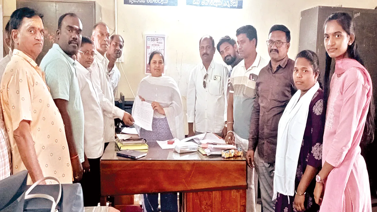 తరుగు లేకుండా బియ్యం అందజేయాలి