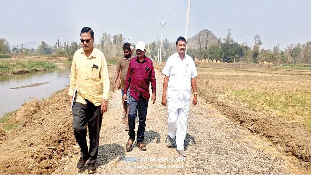 రోడ్డు నిర్మాణంలో లోపాలు ఉంటే చర్యలు 