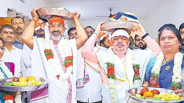 ఎవరి వ్యూహాలు వారికి ఉంటాయి 