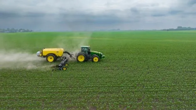 గరిష్ఠ స్థాయిలో ఎరువుల నిల్వలు