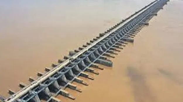 ఒప్పంద కాలంలోనే అన్నారం, సుందిళ్ల బ్యారేజీలకు నష్టాలు