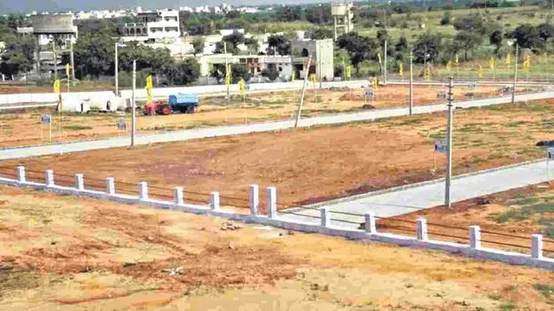 కేపీహెచ్‌బీలో రియల్‌ ఎస్టేట్‌ జోరు