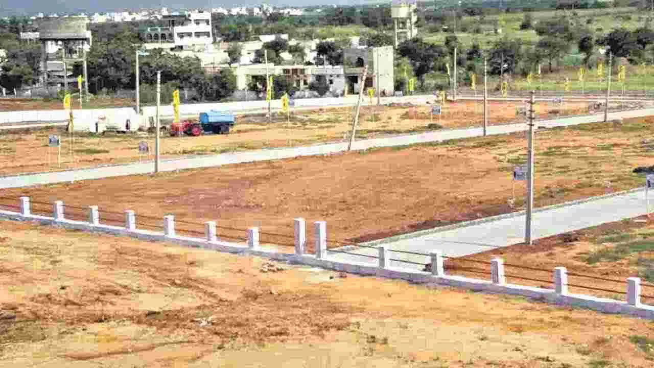 కేపీహెచ్‌బీలో రియల్‌ ఎస్టేట్‌ జోరు