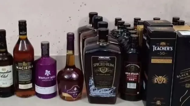 ధ్వంసం చేయమంటే.. నిల్వ!