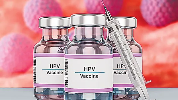 బాలికలకు ఉచితంగా హెచ్‌పీవీ వ్యాక్సిన్‌