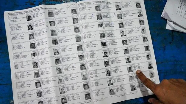 తమిళనాడులో 97.37 లక్షల ఓటర్ల తొలగింపు