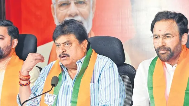 రాష్ట్ర ఎన్నికల కమిషన్‌ పనిచేస్తోందా?