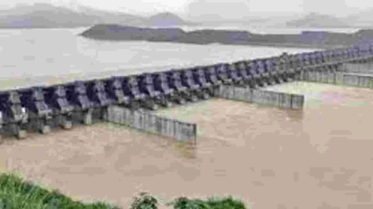 కృష్ణా జలాలను ఇతర బేసిన్‌లకు మళ్లించొద్దు