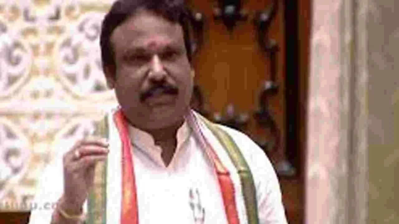 కంటోన్మెంట్ ఎమ్మెల్యేకు తప్పిన ప్రమాదం