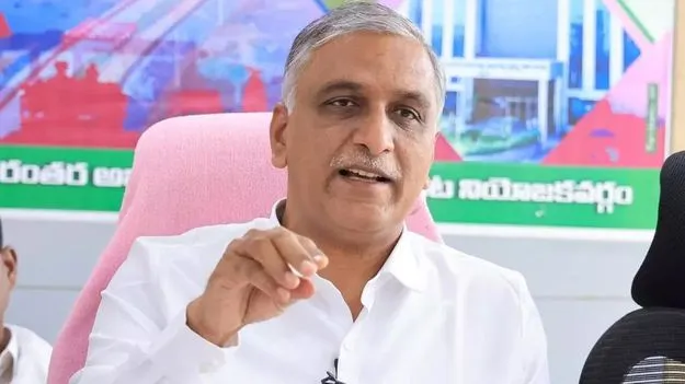 కృష్ణా నీళ్లను ఏపీ దోచుకుంటుంటే..రేవంత్‌ చోద్యం చూస్తున్నారు