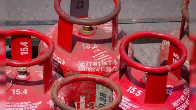 వంట గ్యాస్‌ ఉత్పత్తి పెంచండి