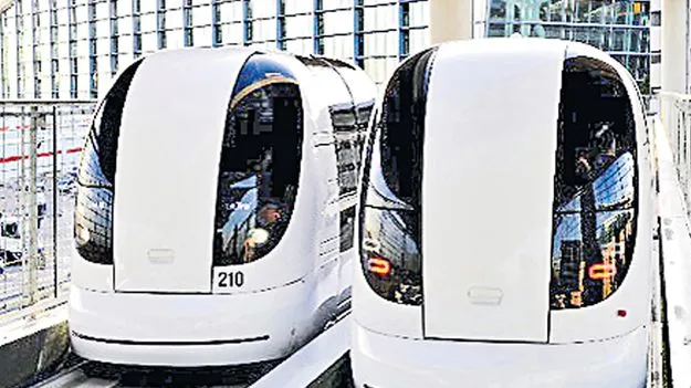 పాడ్‌ కార్‌లో పోదాం చలో చలో..